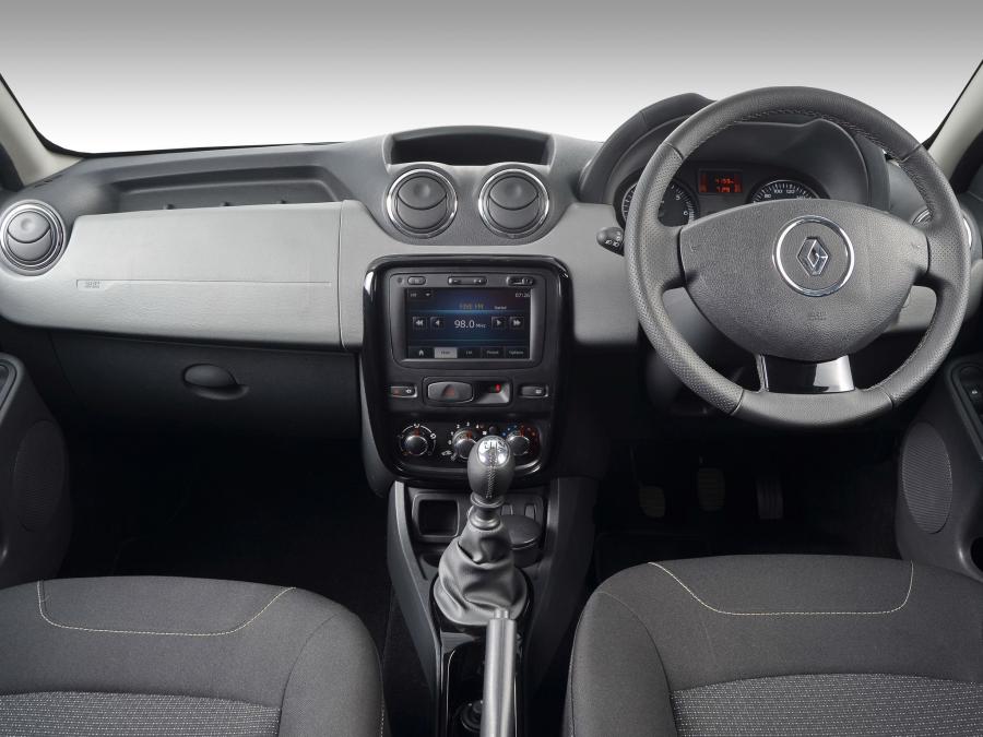  Renault Duster 2013 года  (ZA) (фото 6 из 11)